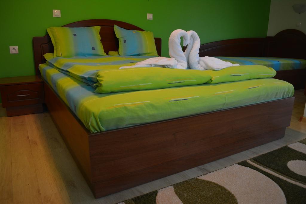 Guest House H Dzhogolanov Koprivshtitsa Luaran gambar