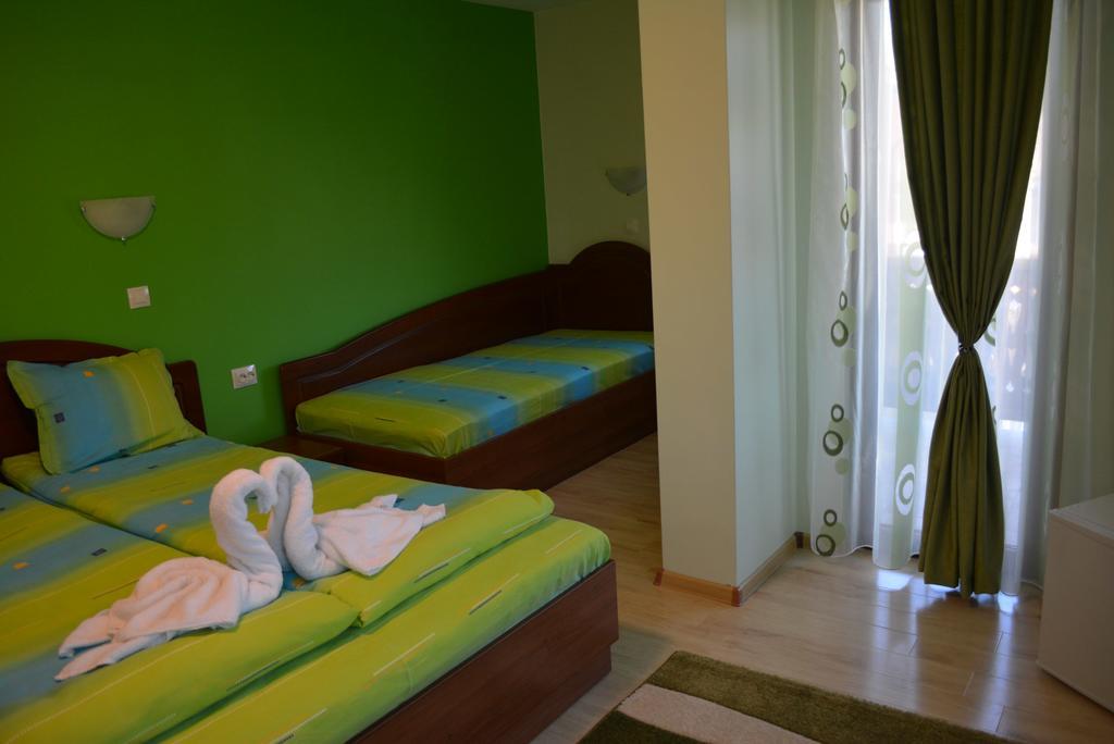 Guest House H Dzhogolanov Koprivshtitsa Luaran gambar