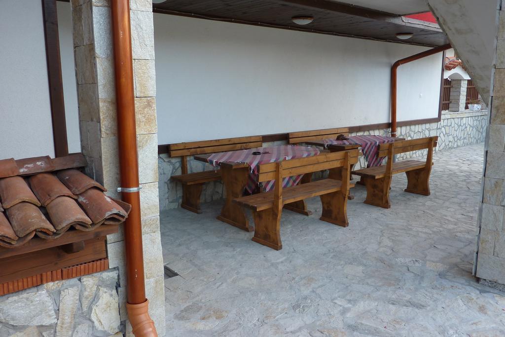 Guest House H Dzhogolanov Koprivshtitsa Luaran gambar