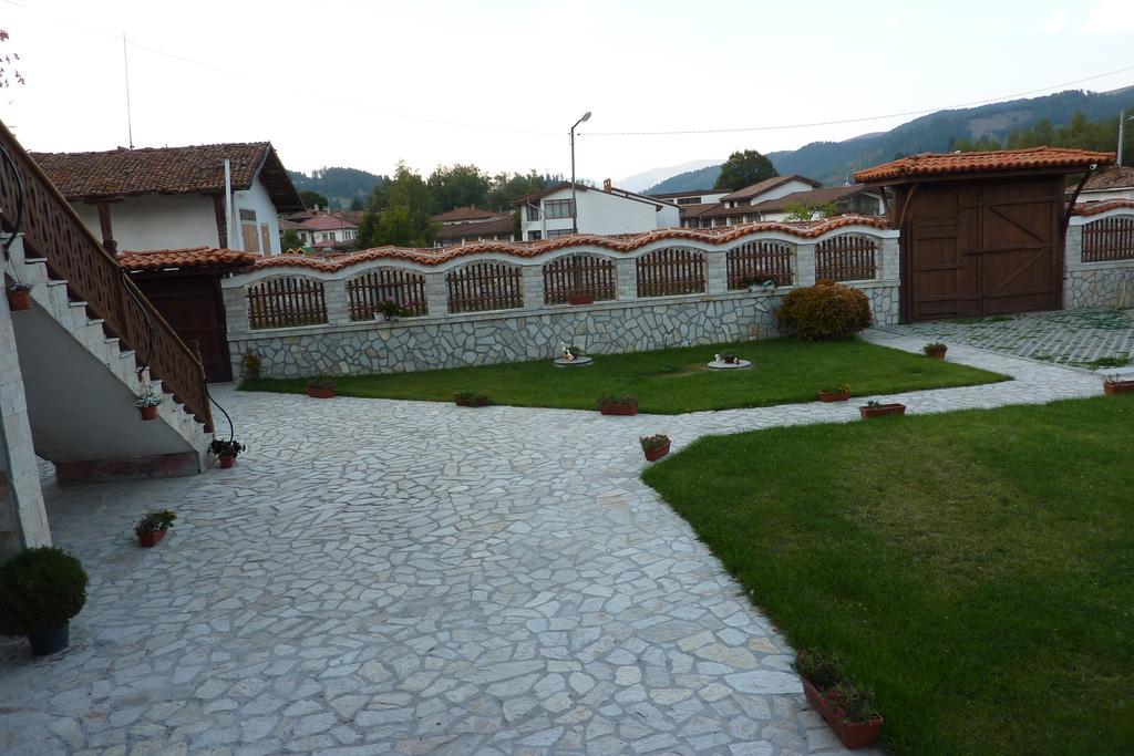Guest House H Dzhogolanov Koprivshtitsa Luaran gambar